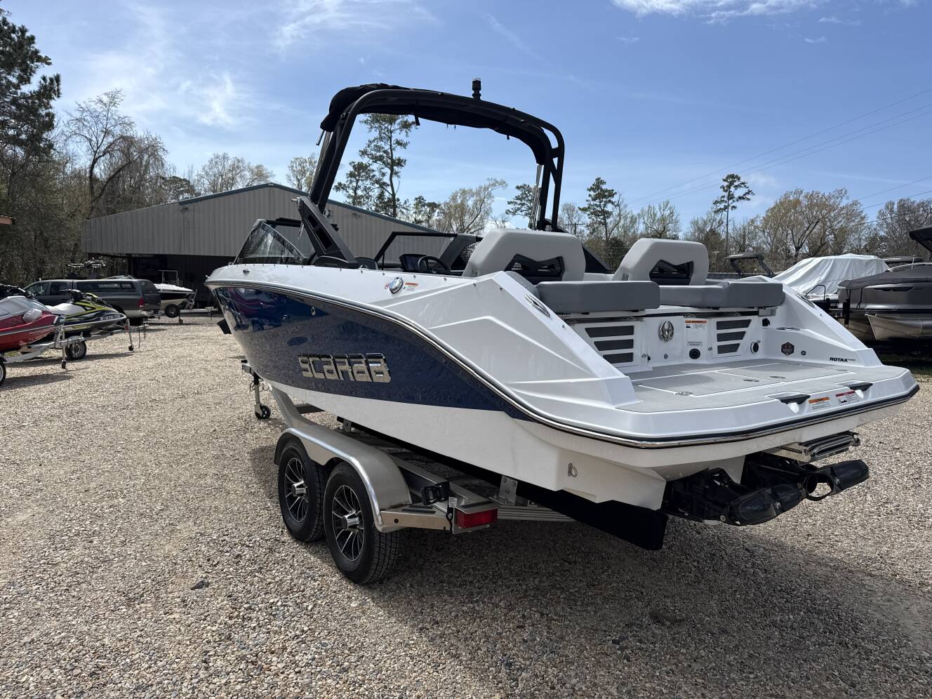 A photo of this 2026 Scarab 235 SE
