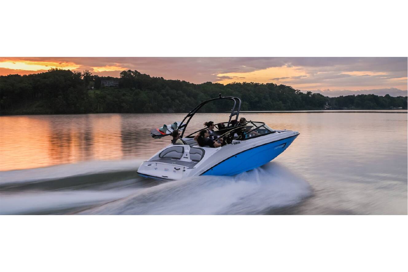 A photo of this 2025 Yamaha AR190