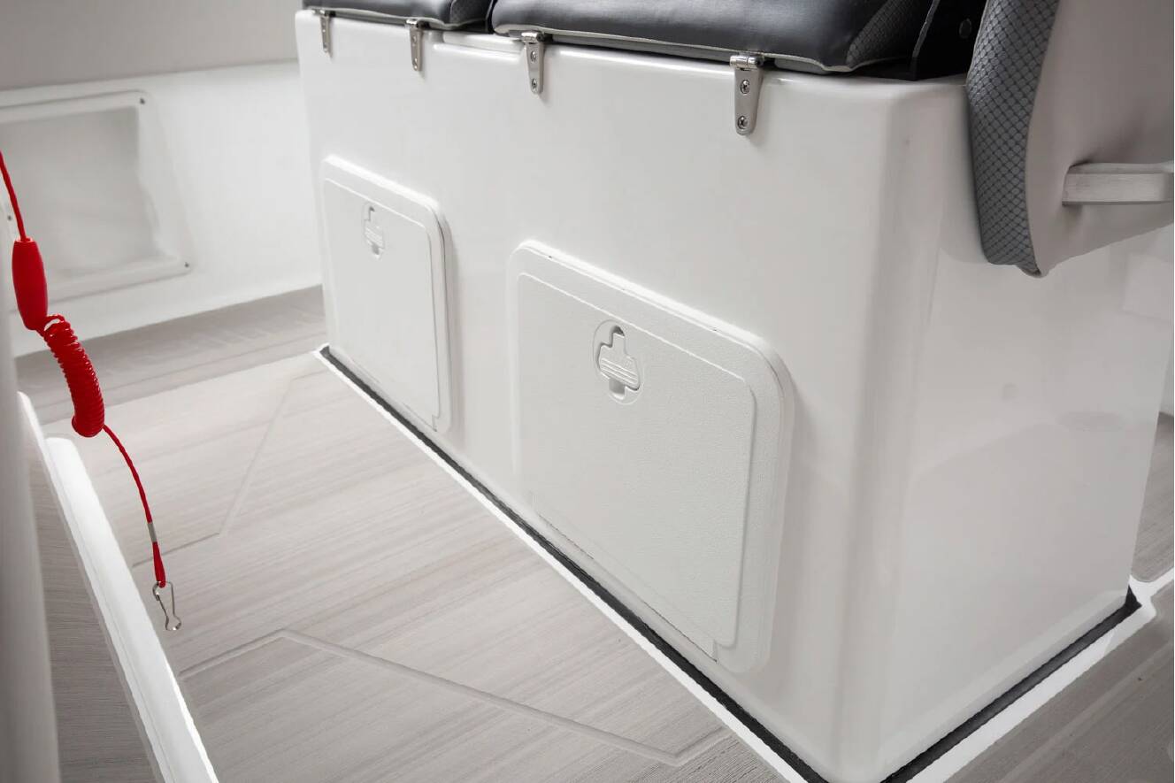 A photo of this 2025 Scarab 235 Open SE