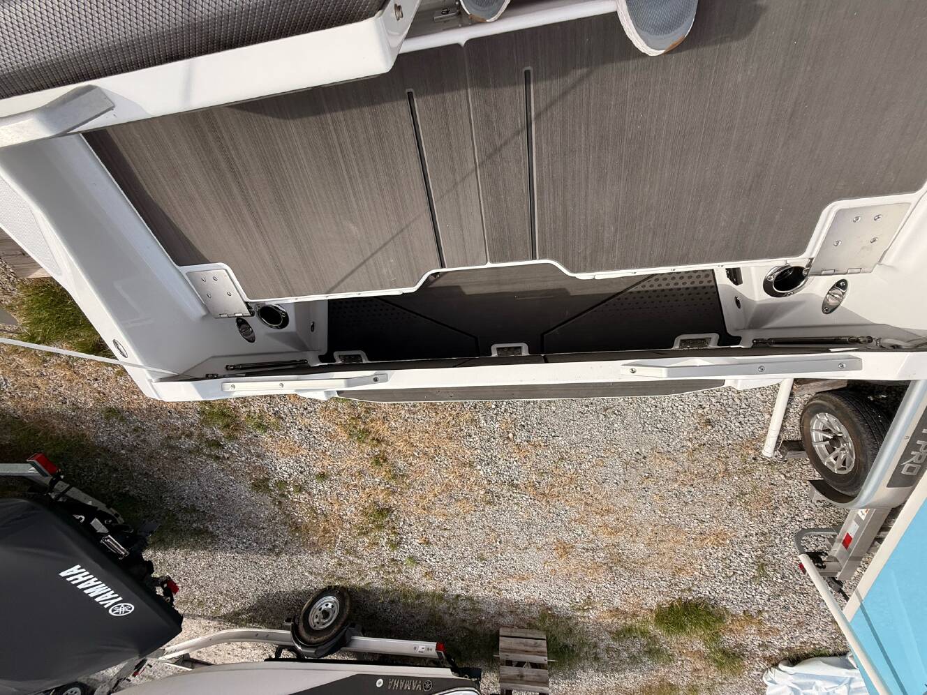 A photo of this 2025 Scarab 235 Open LX Wake