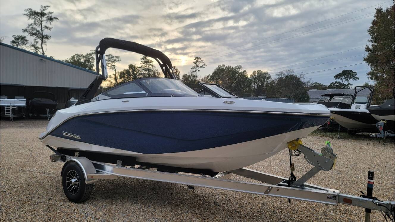 A photo of this 2026 Scarab 195 SE