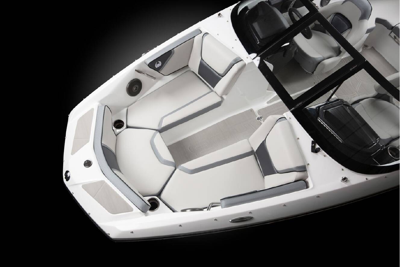 A photo of this 2026 Scarab 195 SE