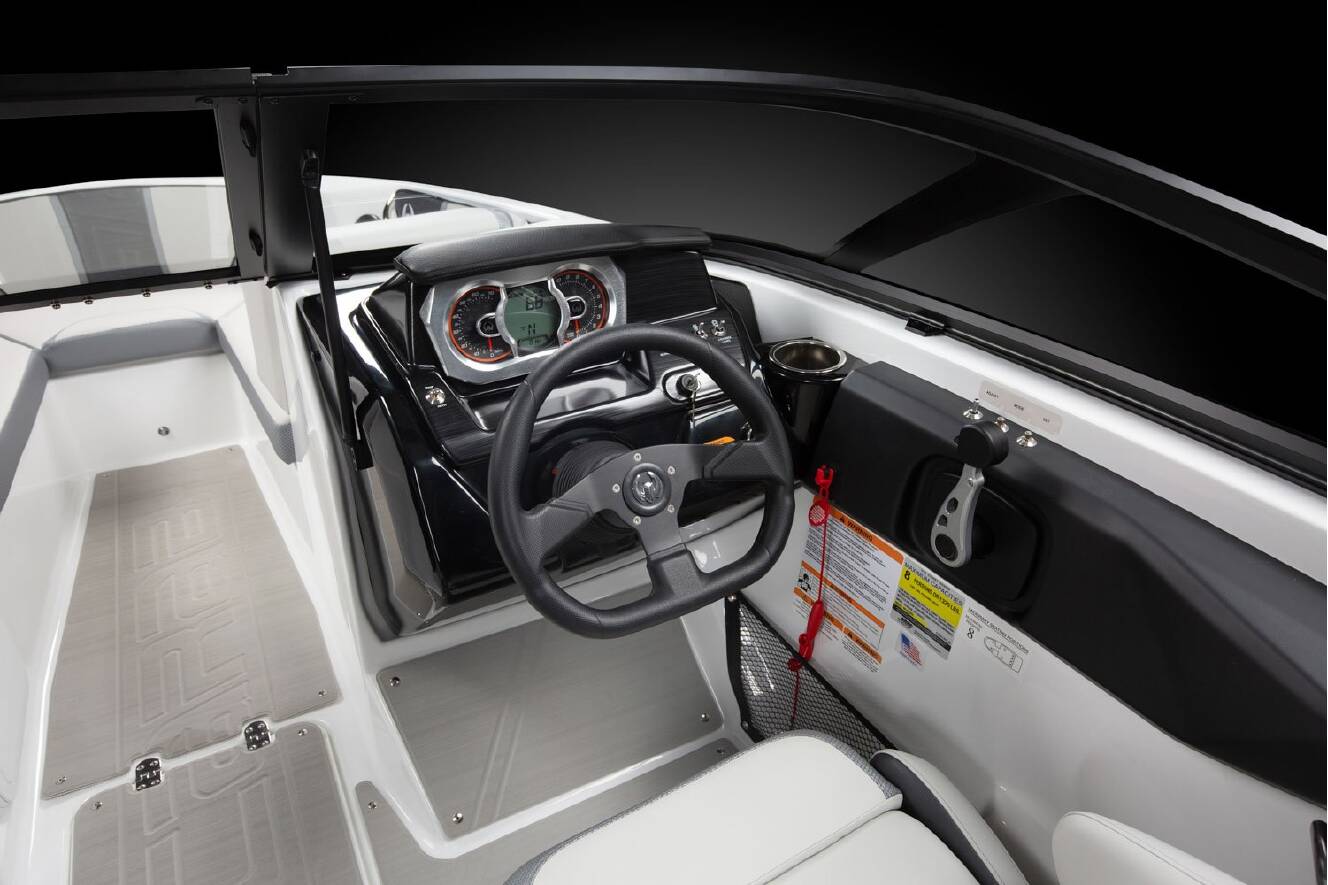 A photo of this 2026 Scarab 195 SE