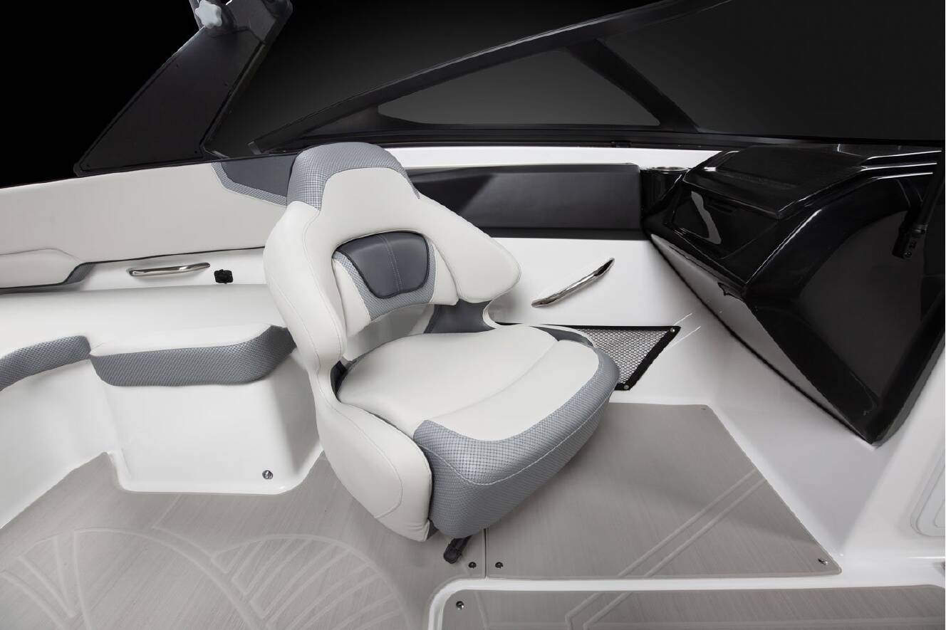 A photo of this 2026 Scarab 195 SE