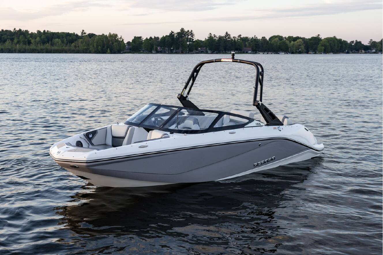 A photo of this 2026 Scarab 195 SE
