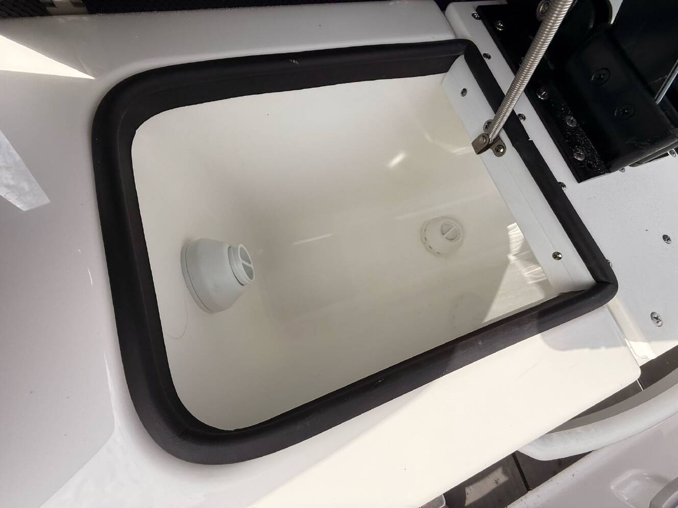 A photo of this 2025 Scarab 235 Open LX Wake