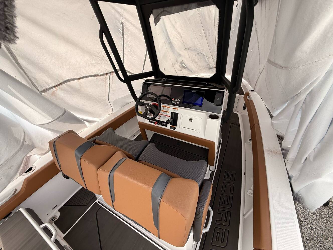 A photo of this 2025 Scarab 235 Open LX Wake