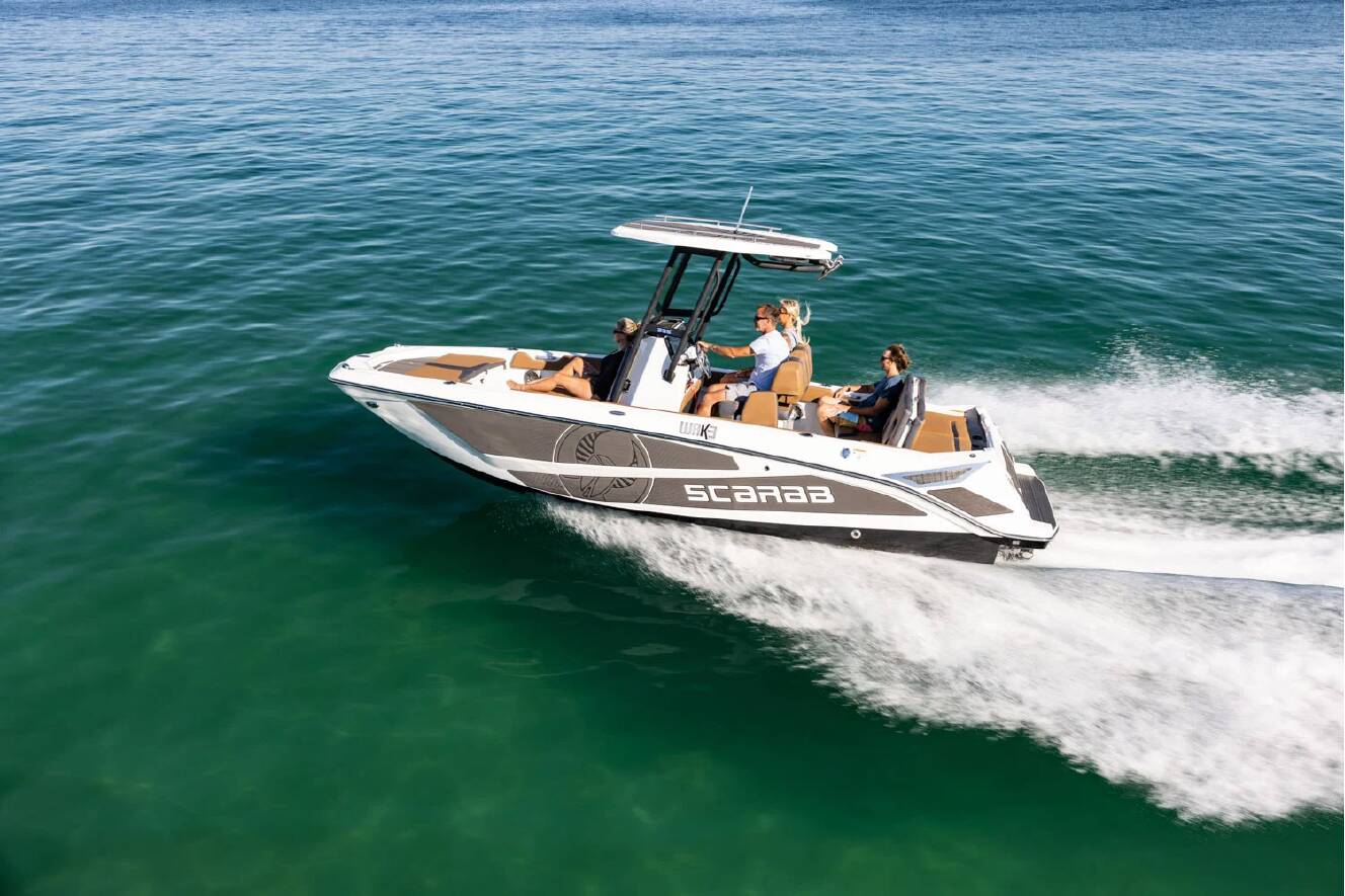 A photo of this 2025 Scarab 235 Open LX Wake