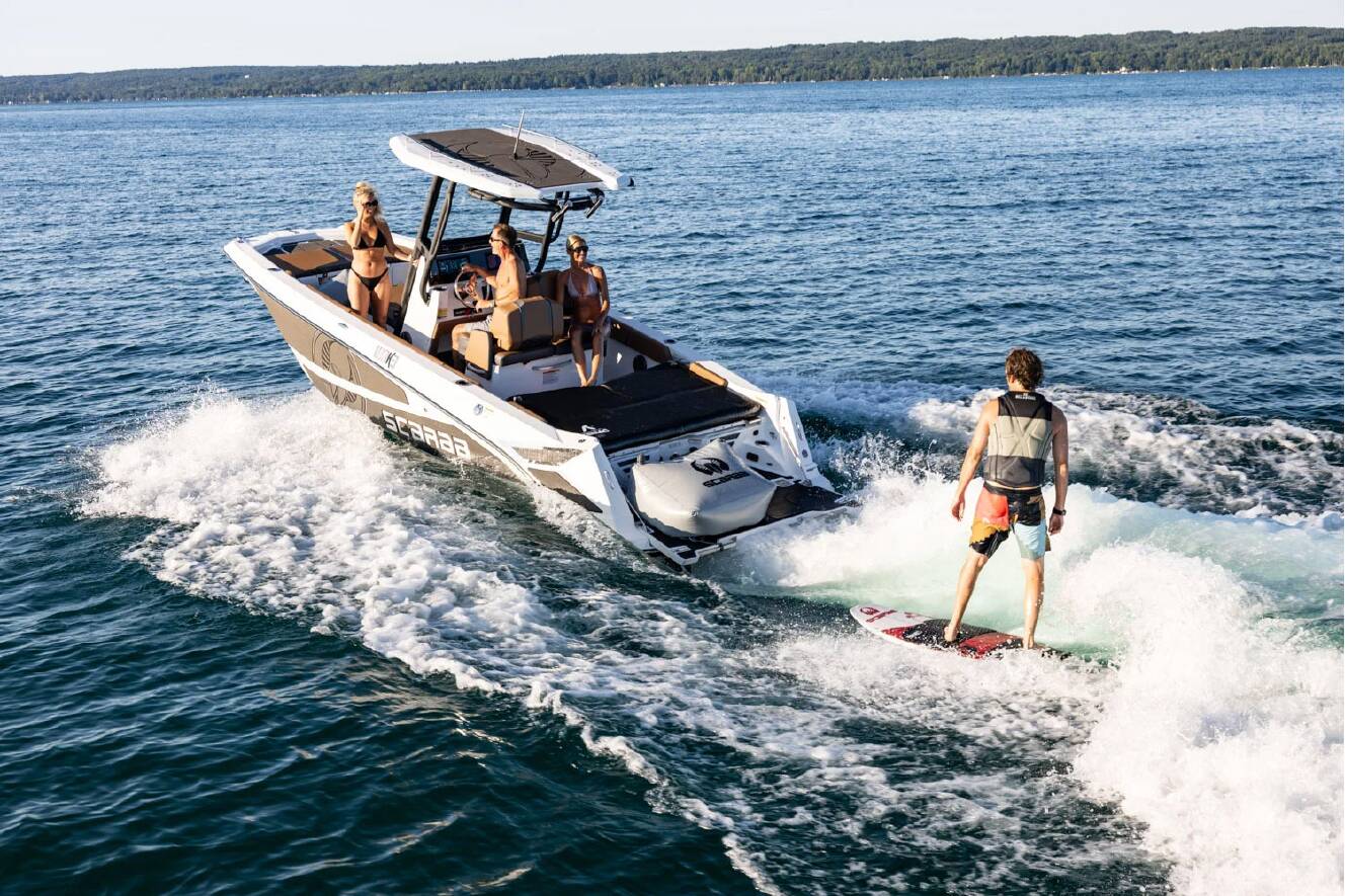 A photo of this 2025 Scarab 235 Open LX Wake