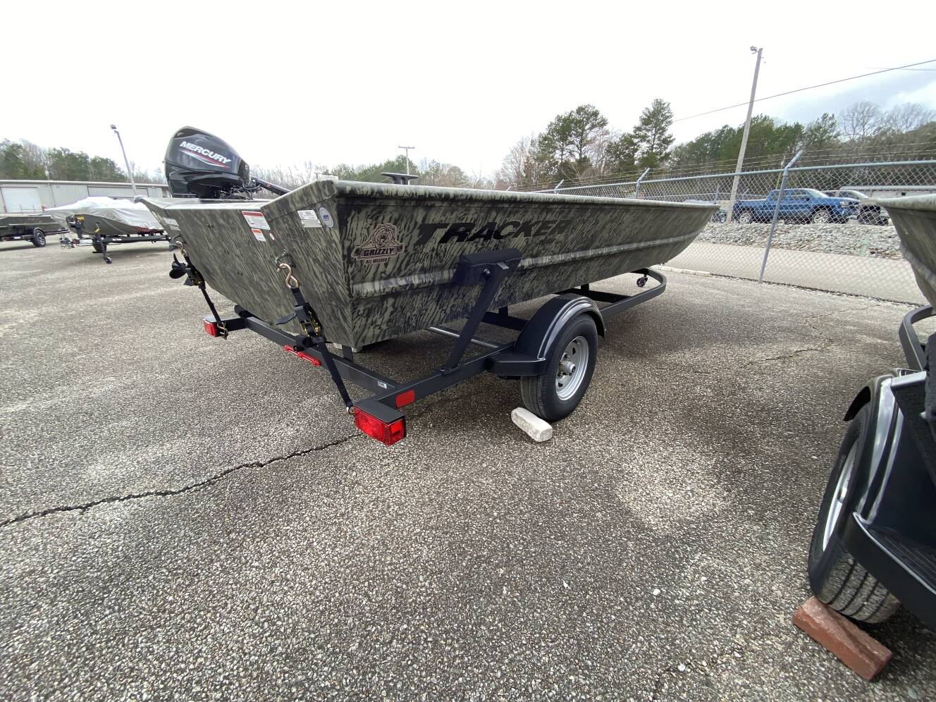 A photo of this 2026 Tracker Boats Grizzly® 1860 Utility