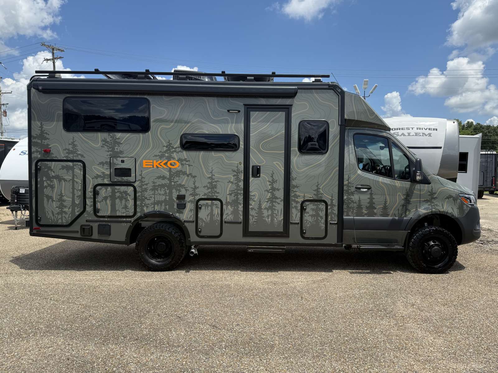 2026 Winnebago EKKO 23B RV