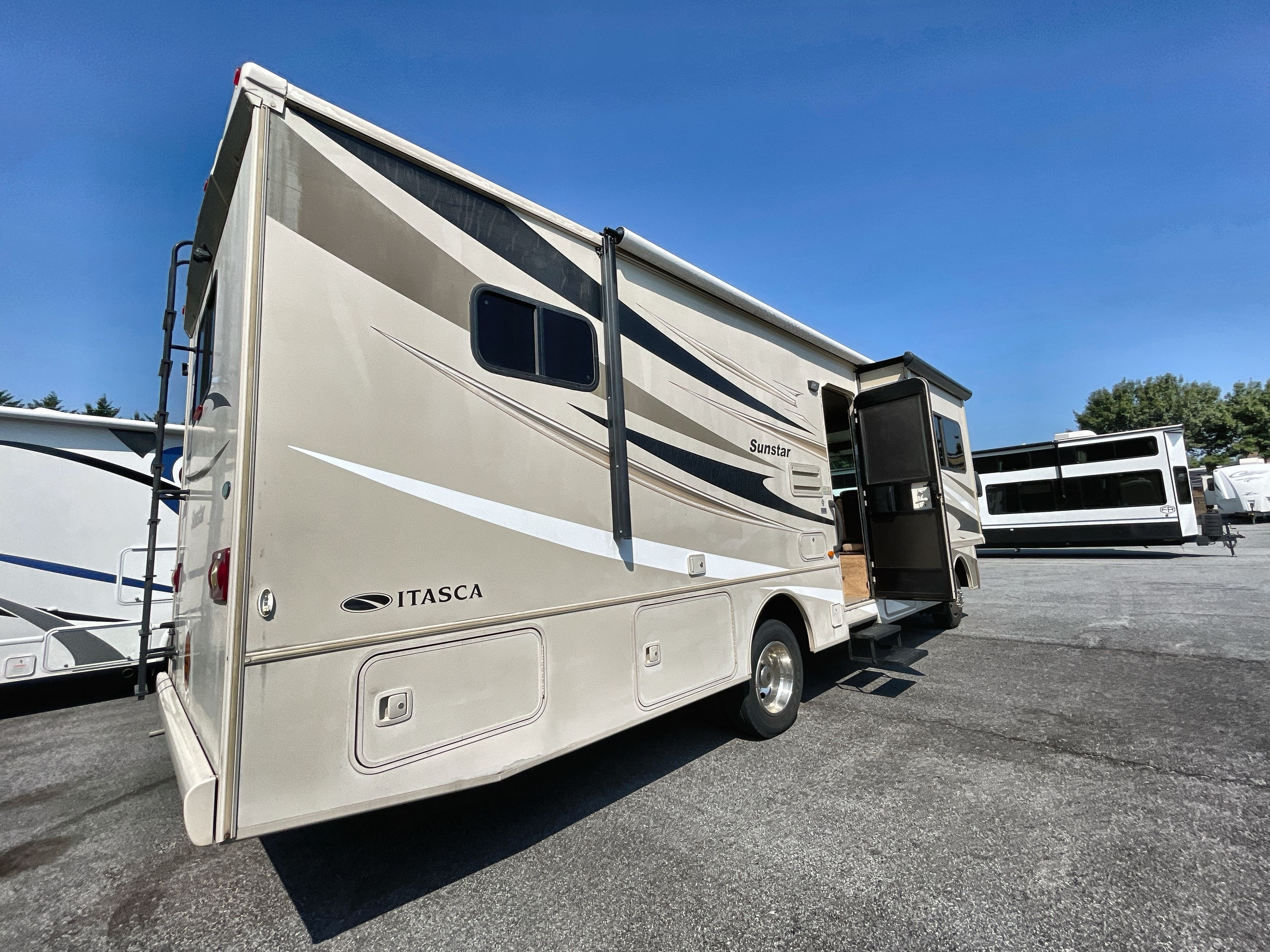2015 Itasca Sunstar RVs For Sale - RV Trader