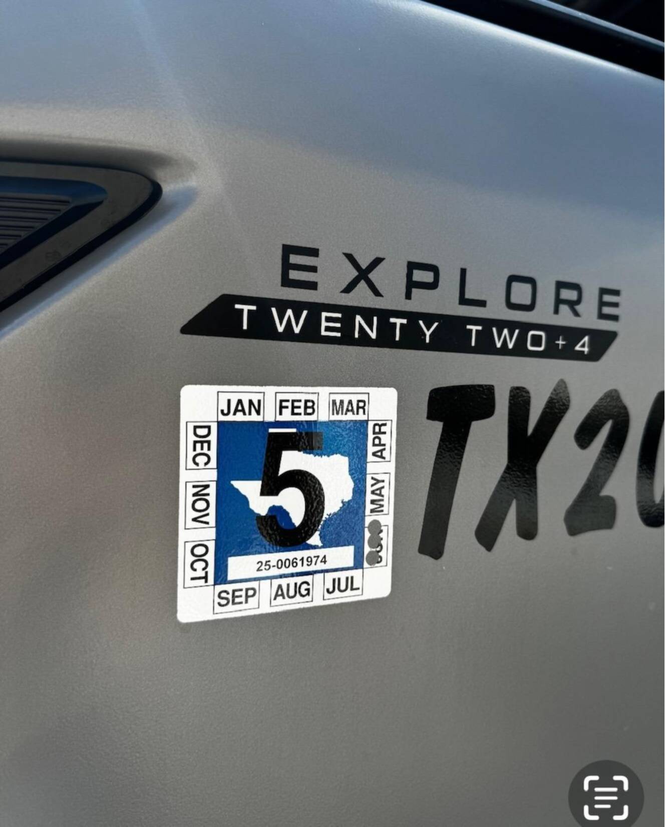 A photo of this 2024 Manitou Explore
