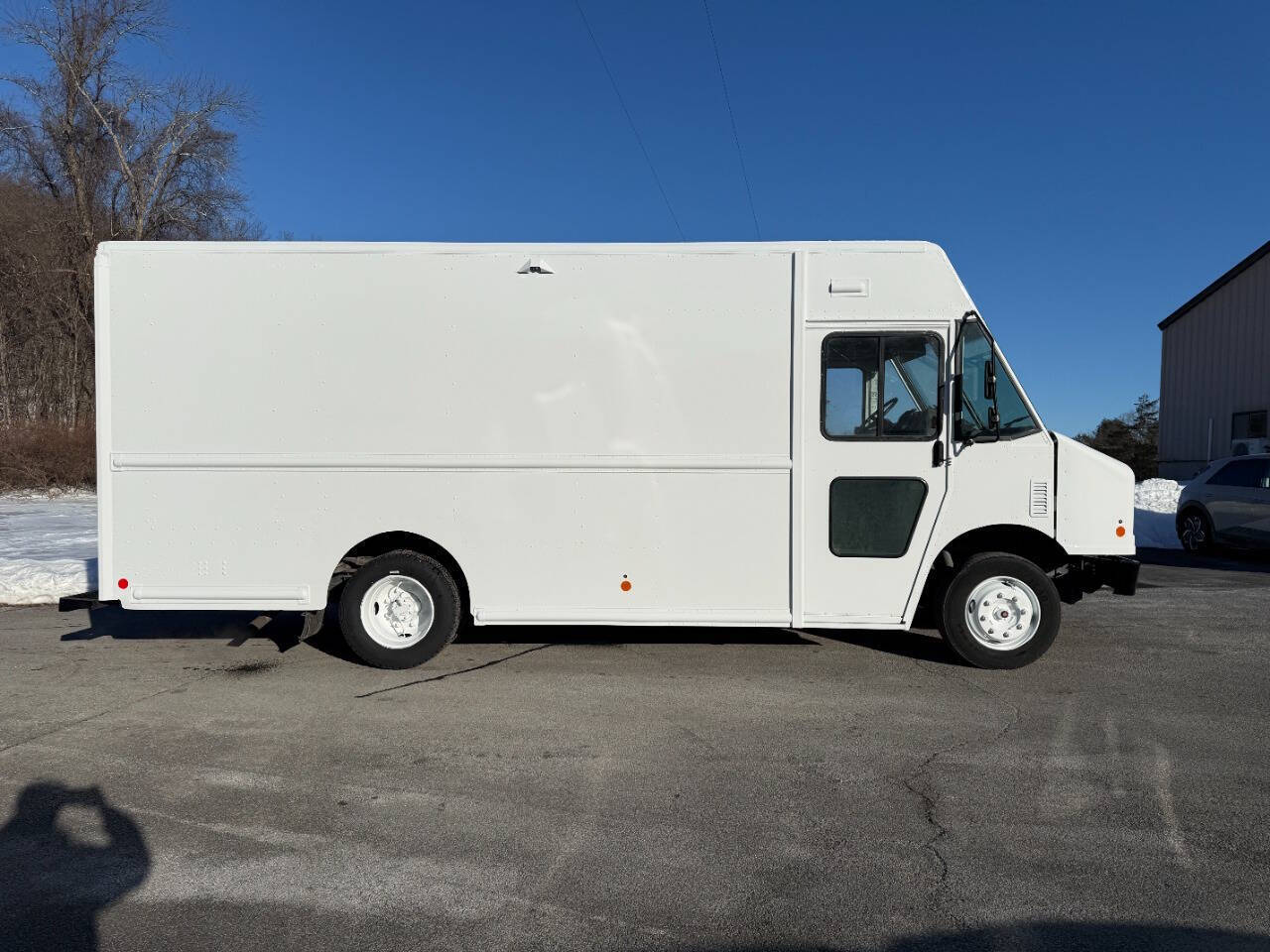 2021 FREIGHTLINER MT45 Chassis in Lafayette, NJ