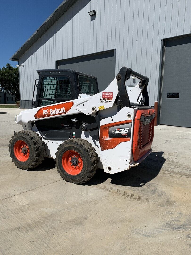 2020 Bobcat S76 in Darlington, WI