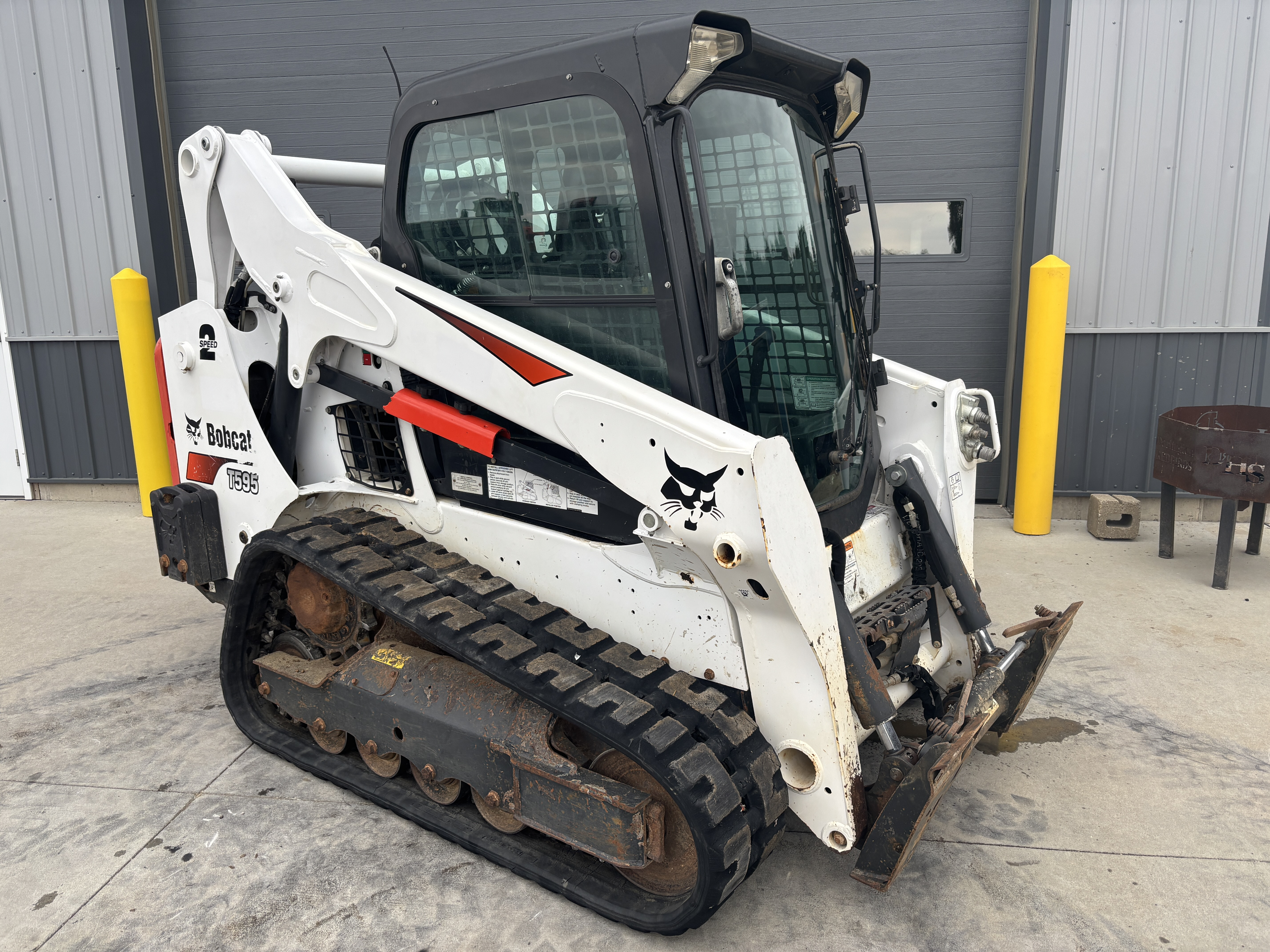 2018 Bobcat T595 in Darlington, WI