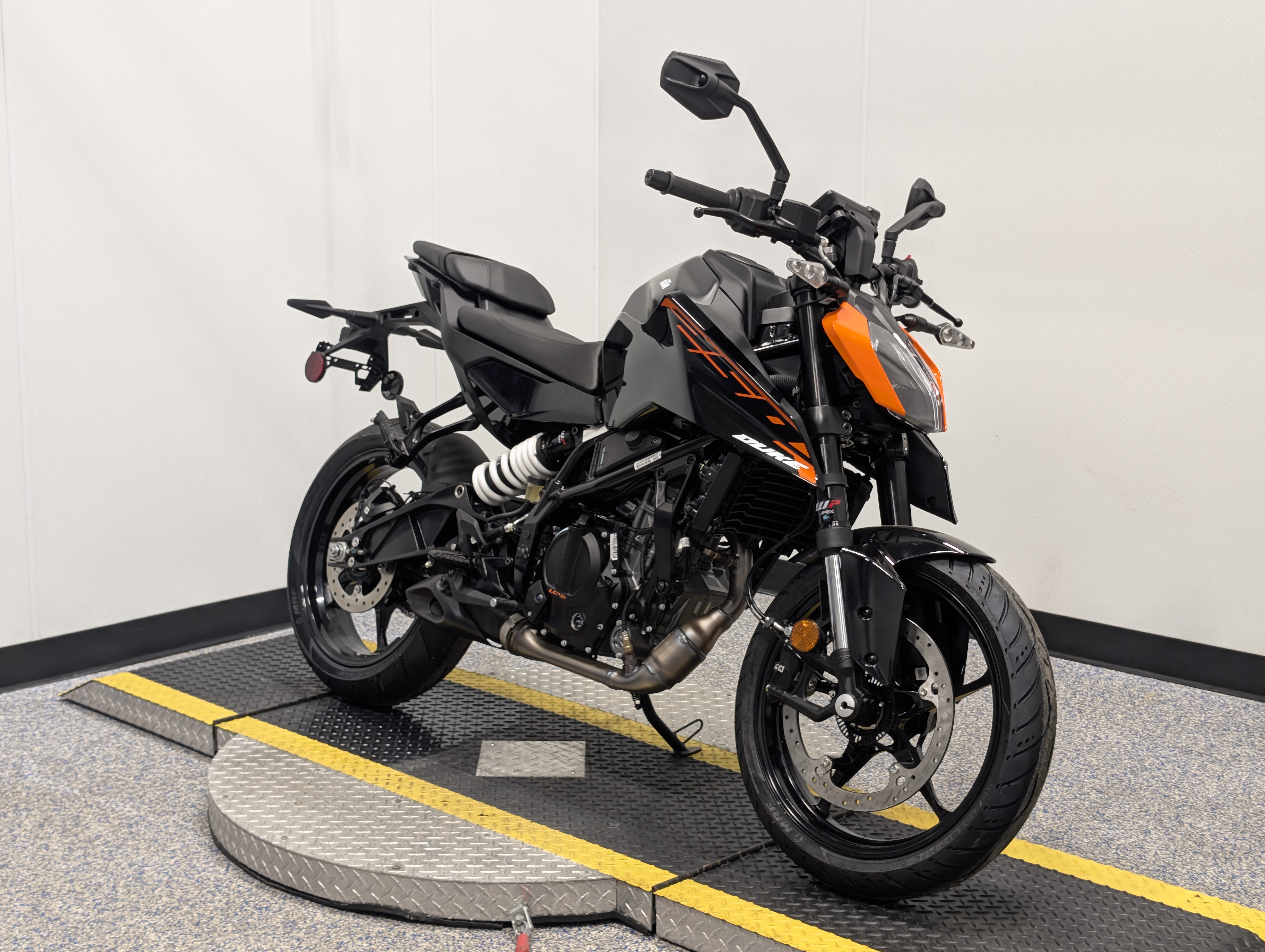 2026 KTM Duke 250 250 in Auburn, MA