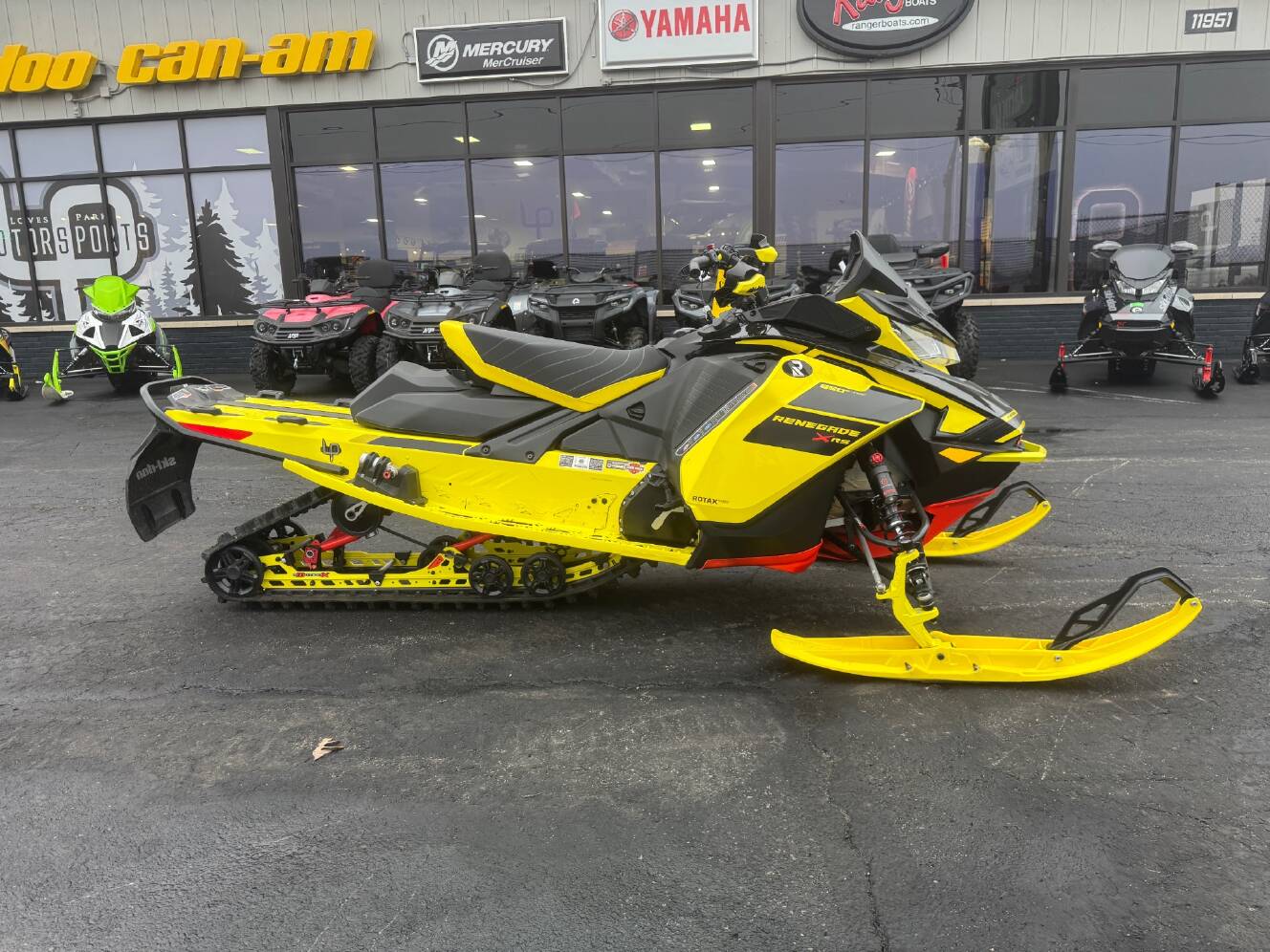 A photo of this 2021 Ski-Doo Renegade X-RS 850 E-TEC ES w/ QAS, Ice Ripper XT 1.5 w