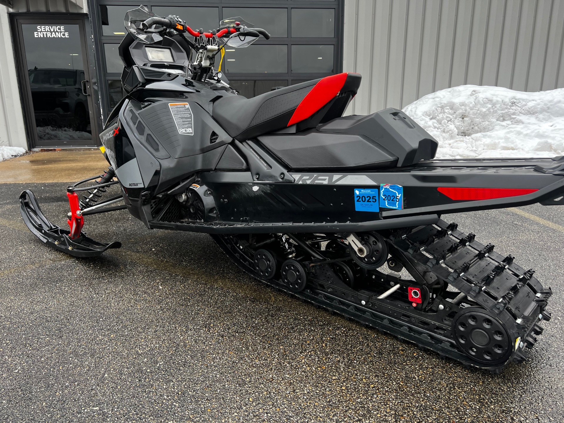 2020 Ski-Doo MXZ X 850 E-TEC ES Ripsaw 1.25 in roscoe IL