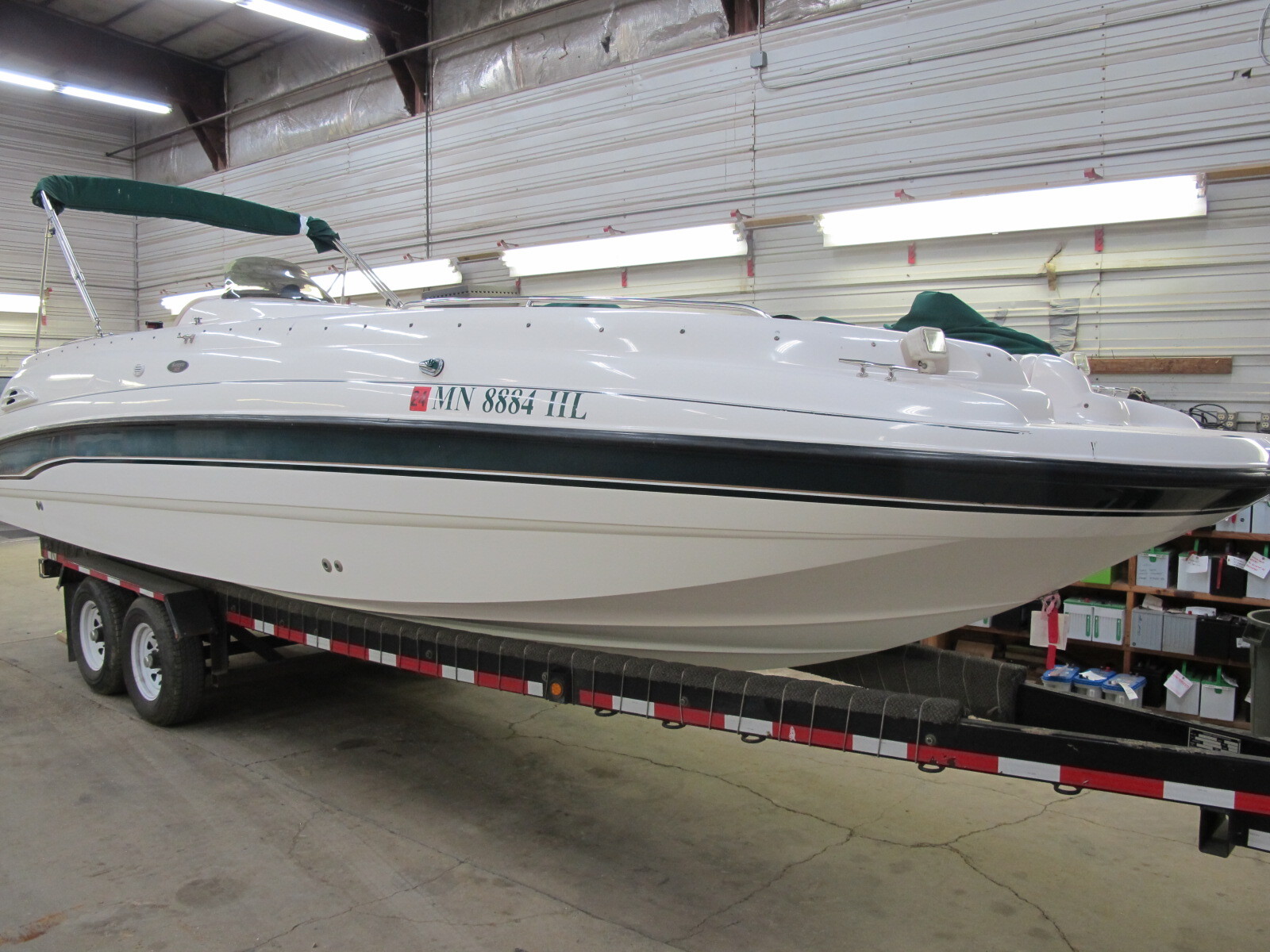 1998 Chaparral 252 SUNESTA in lester prairie MN