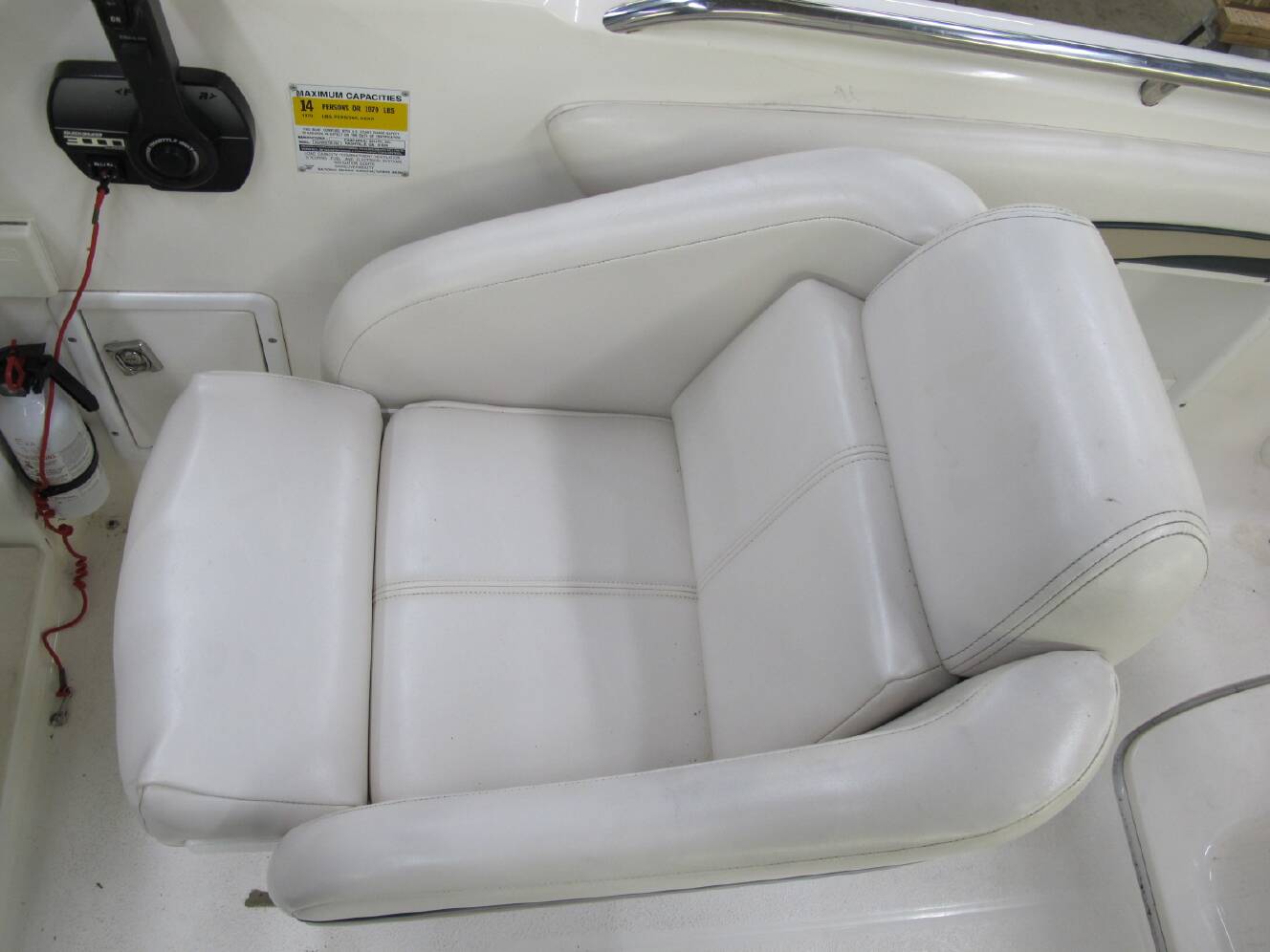 A photo of this 1998 Chaparral 252 SUNESTA
