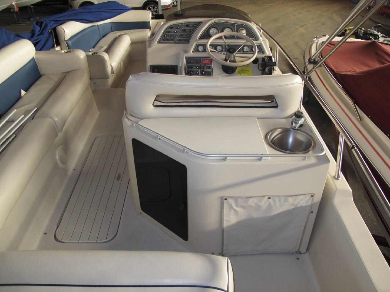 A photo of this 1995 Harris Flotebote LEGEND