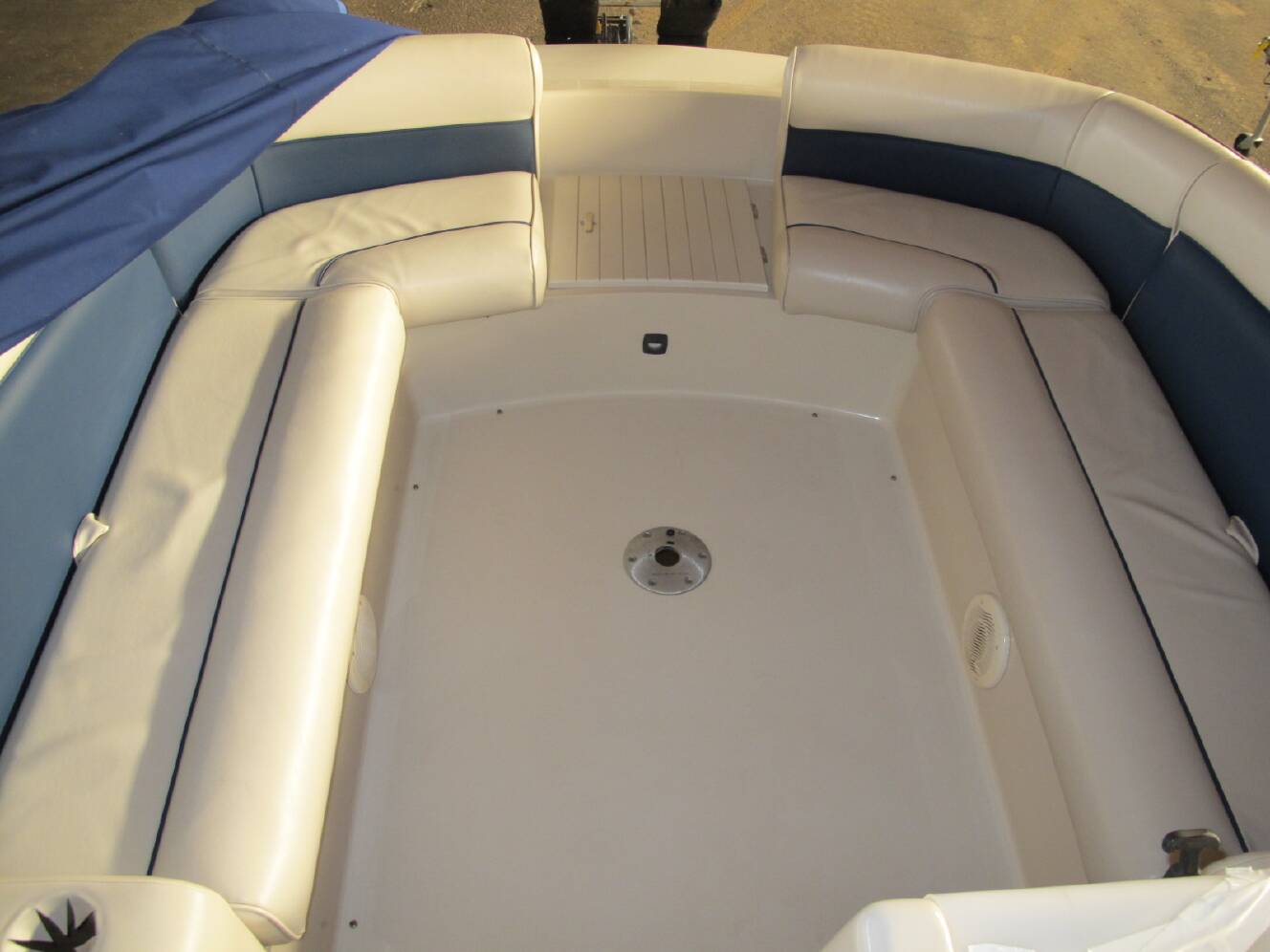 A photo of this 1995 Harris Flotebote LEGEND