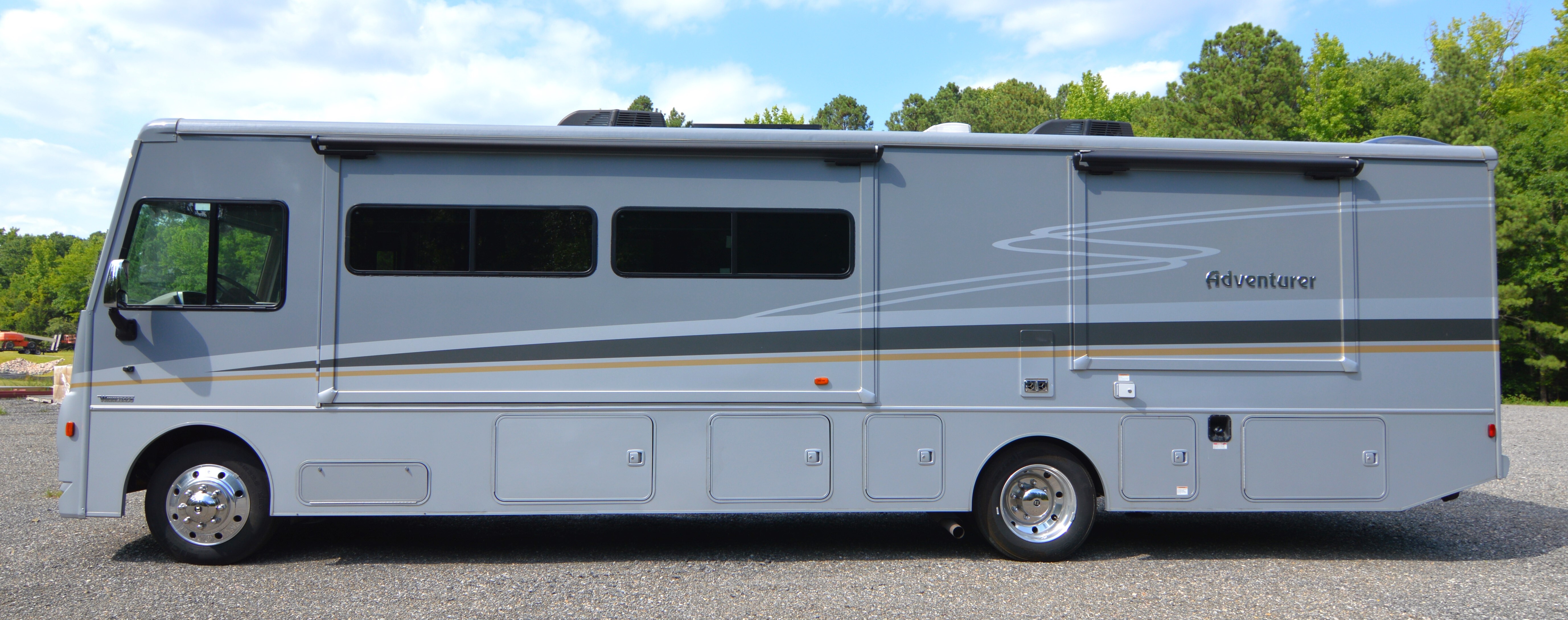 Winnebago Adventurer RVs For Sale - RV Trader
