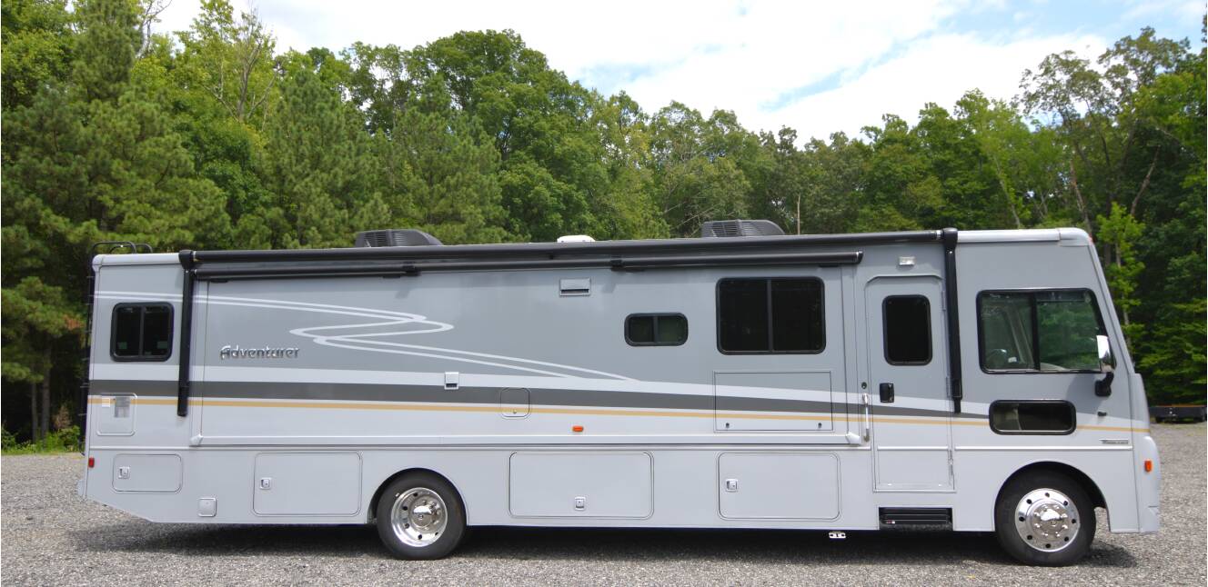 A photo of this 2022 Winnebago ADVENTURER 36Z