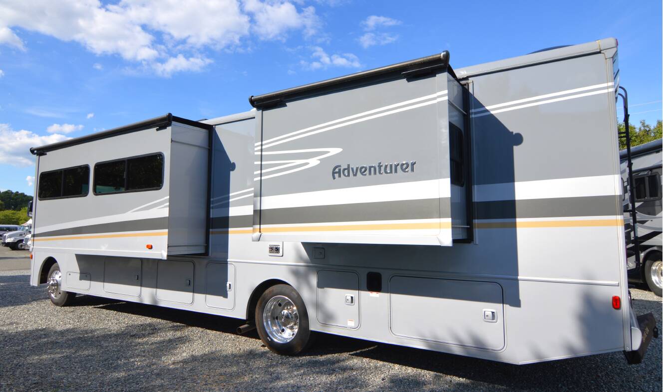 A photo of this 2022 Winnebago ADVENTURER 36Z