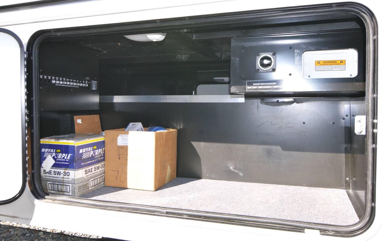 A photo of this 2022 Winnebago ADVENTURER 36Z
