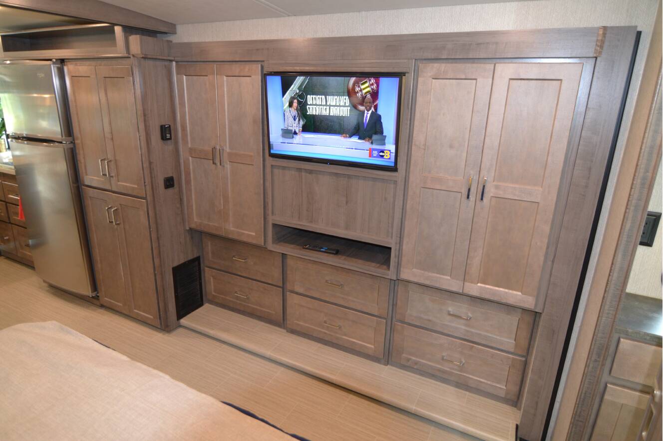 A photo of this 2022 Winnebago ADVENTURER 36Z
