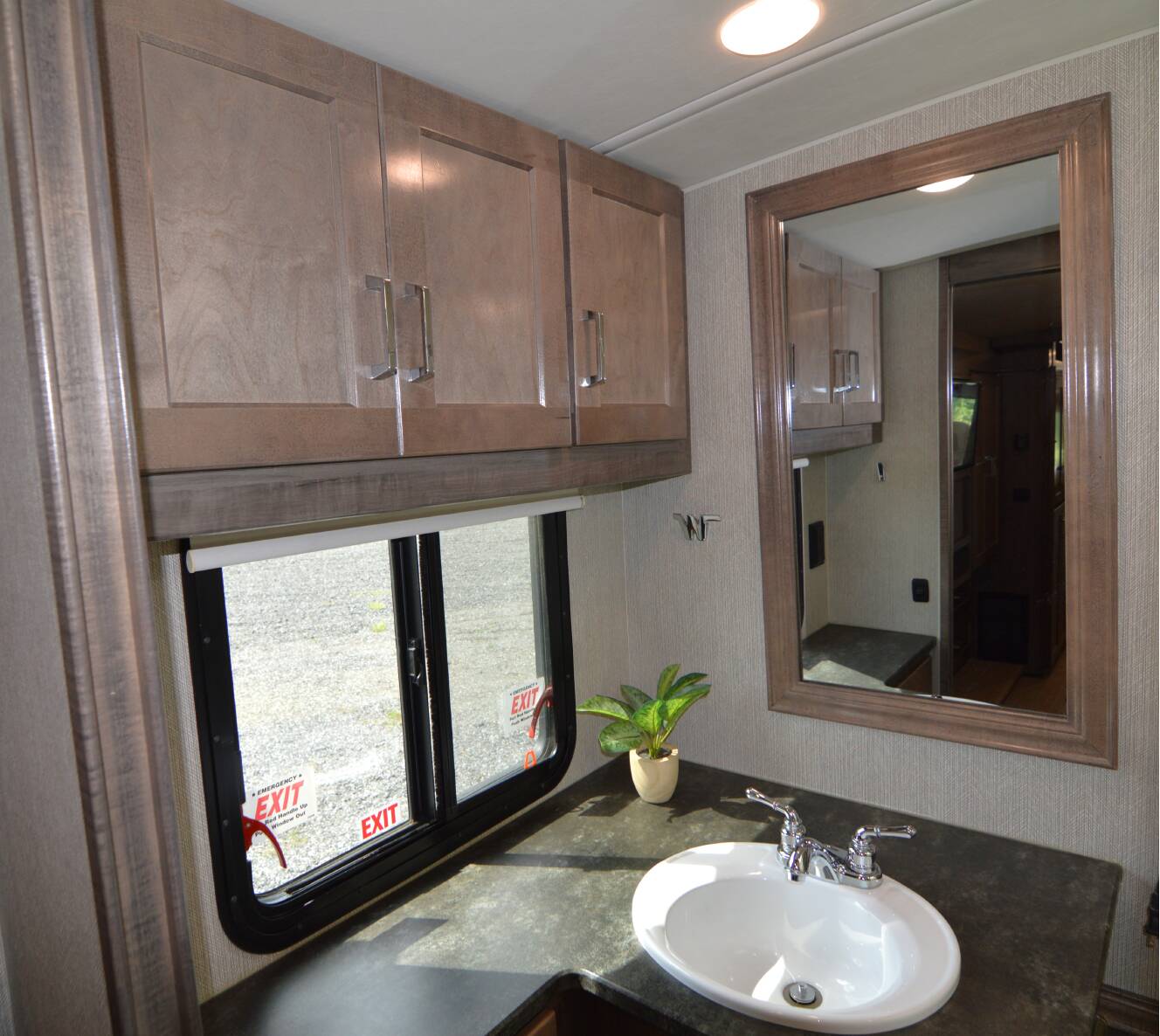 A photo of this 2022 Winnebago ADVENTURER 36Z