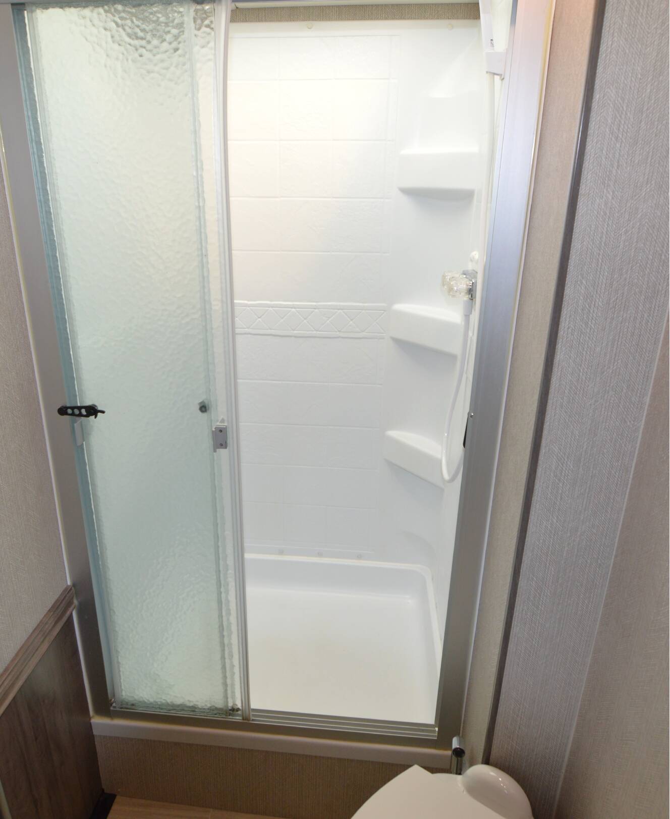 A photo of this 2022 Winnebago ADVENTURER 36Z