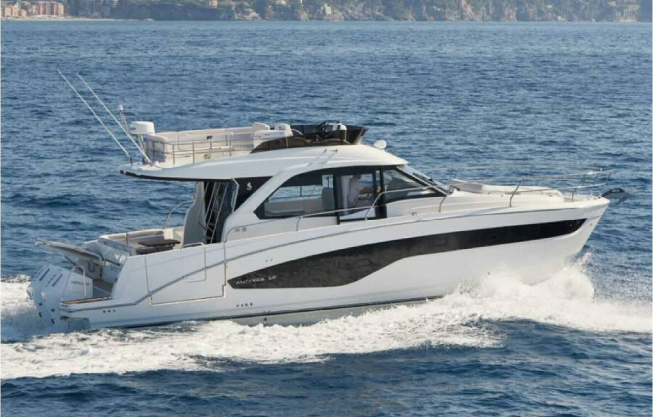 A photo of this 2026 Beneteau Antares 12