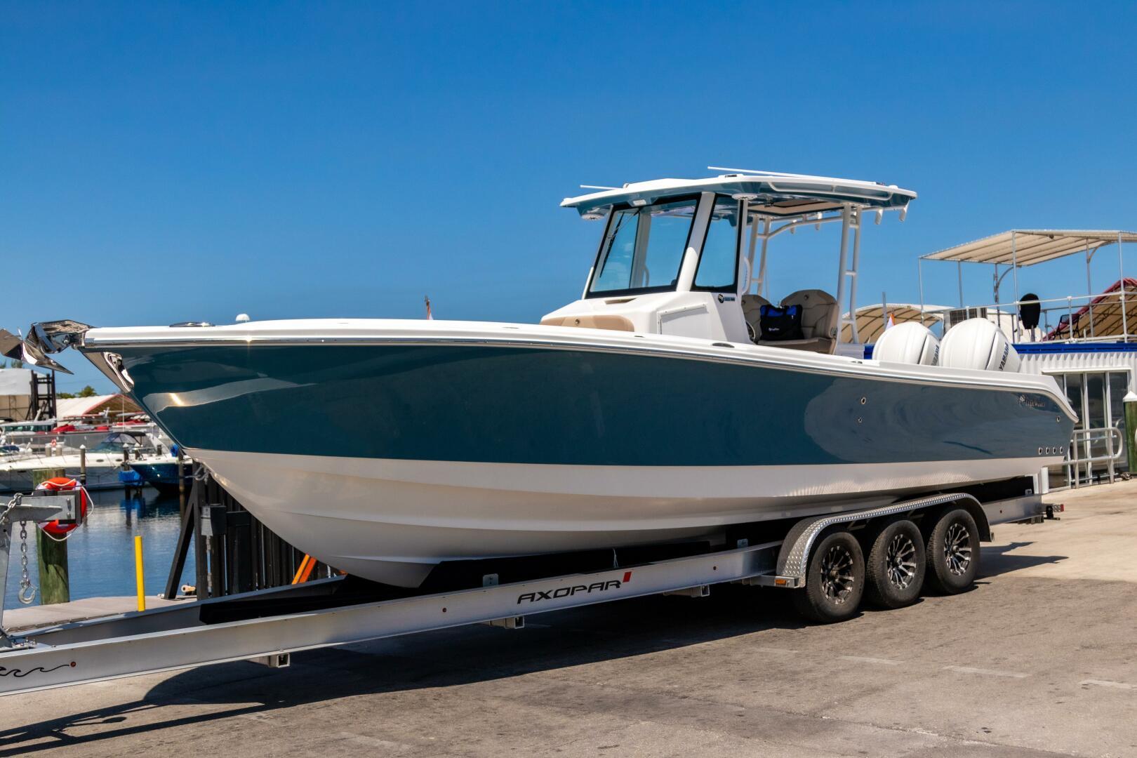 2025 Edgewater 325CC Center Console Boat boat