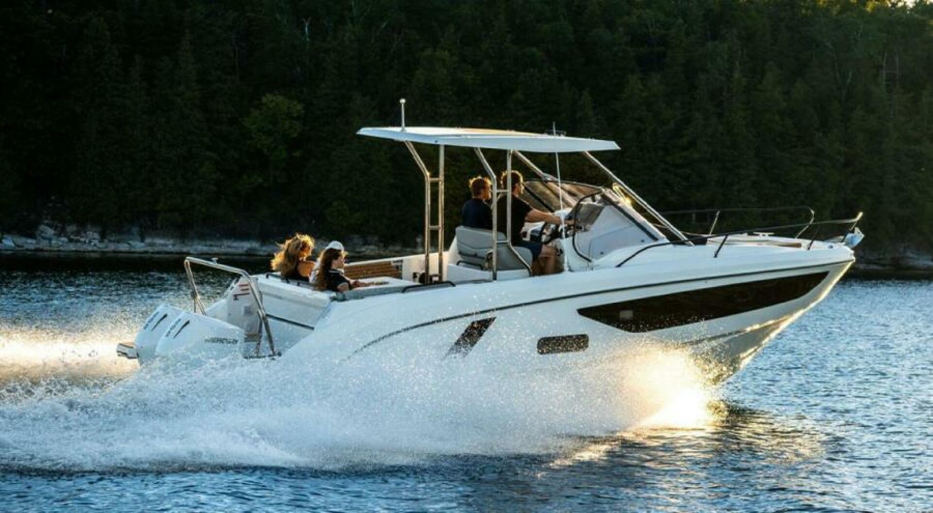 2025 Beneteau Flyer 9 SunDeck in west palm beach FL