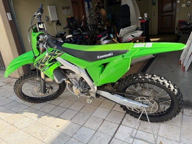 【中古車】kawasaki KX250 2021年モデル オフロード・モトクロスバイク Kawasaki KX250 | 競技用車両|ハイパフォーマンスなモトクロッサー