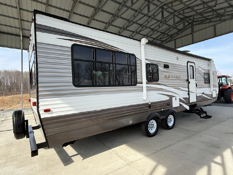 2015 SHASTA REVERE 31RE