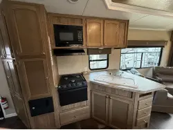 2015 SHASTA REVERE 31RE
