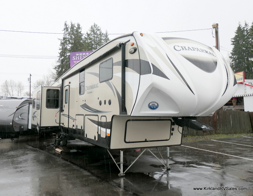 2017 Coachmen CHAPARRAL 390QSMB in everett WA