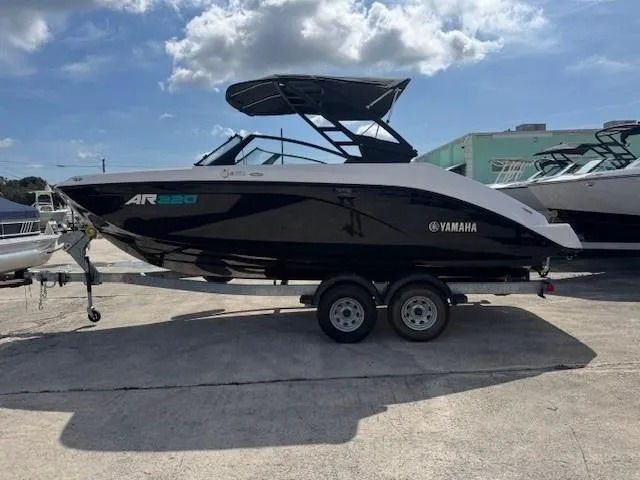 2025 Yamaha Boats AR220 in rockledge FL