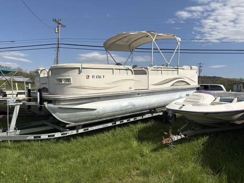 2003 Starcraft Marine pontoon in fairlee VT