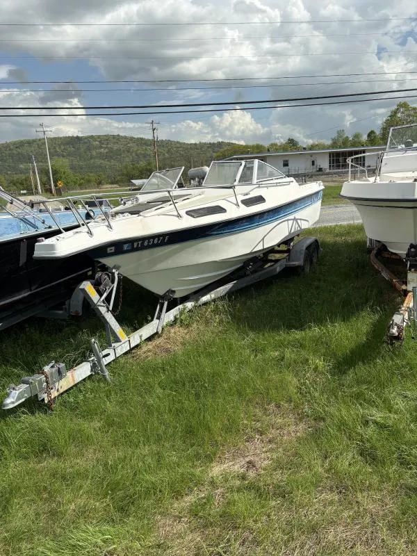1985 Sea Sprite cuddy in fairlee VT