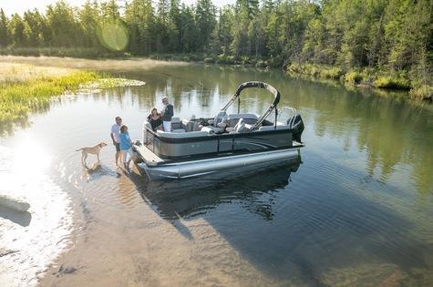 1925 Qwest E 822 RLS LTZ Triple Tube Pontoon Boat boat