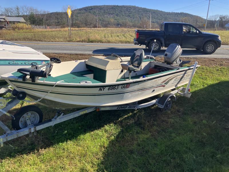 2002 Crestliner in fairlee VT
