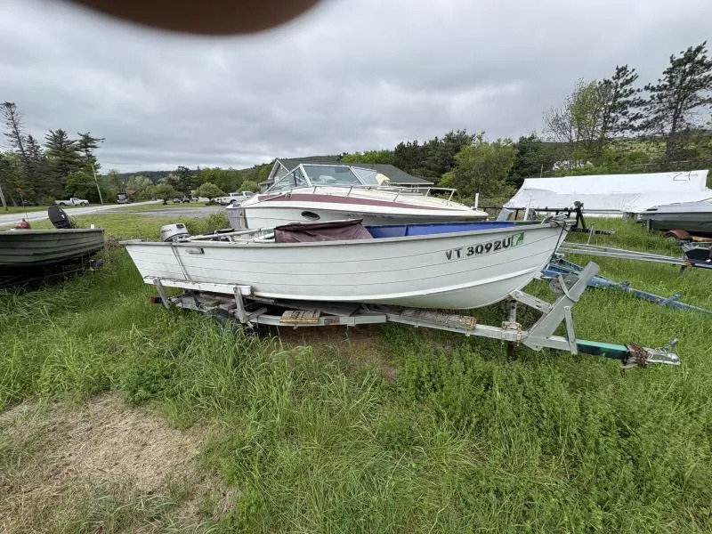 1953 Grumman fish in fairlee VT