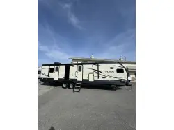 2020 PALOMINO PUMA 31FKRK