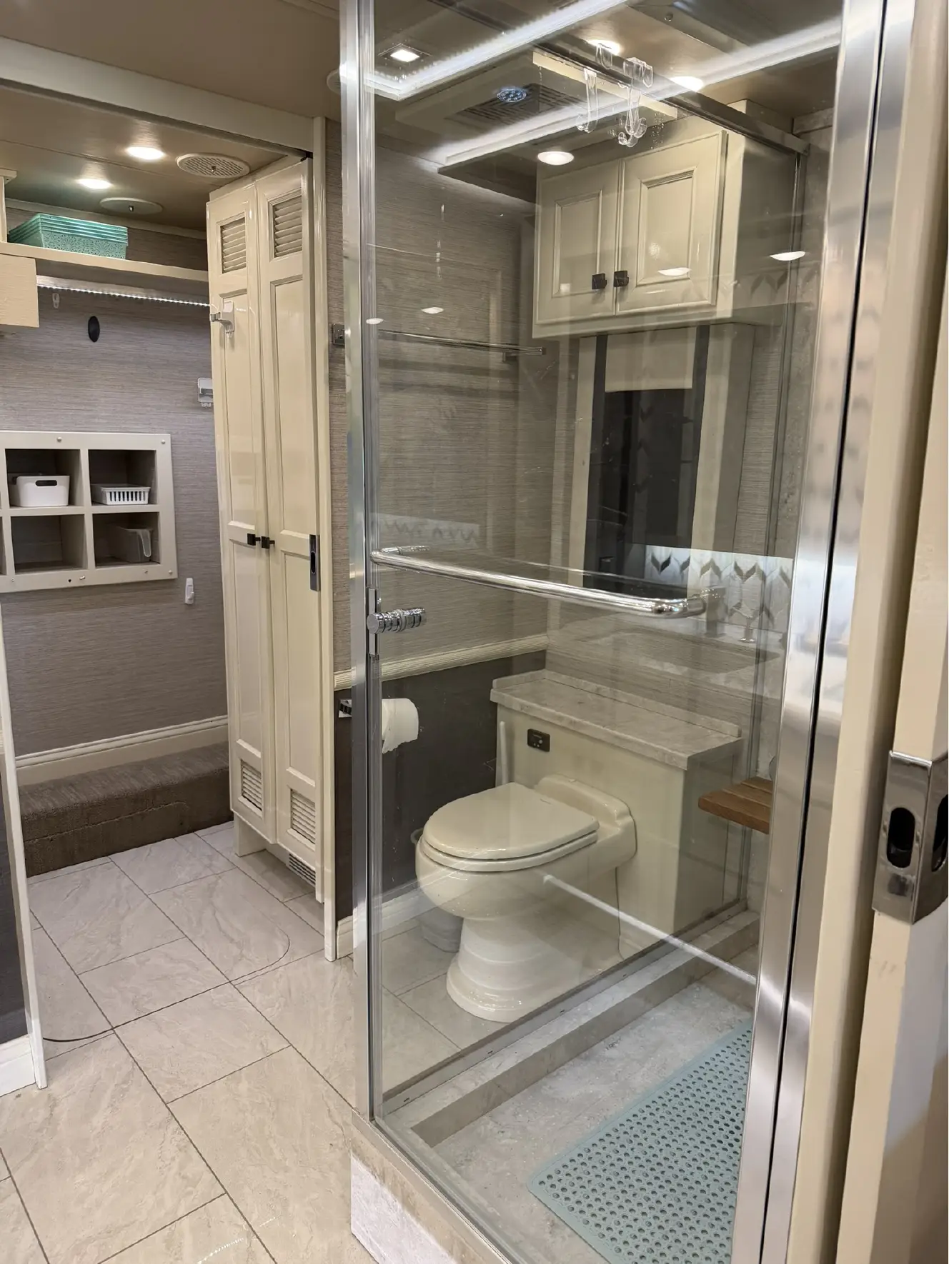 A photo of this 2021 Tiffin Motorhomes Allegro Bus 45 OPP