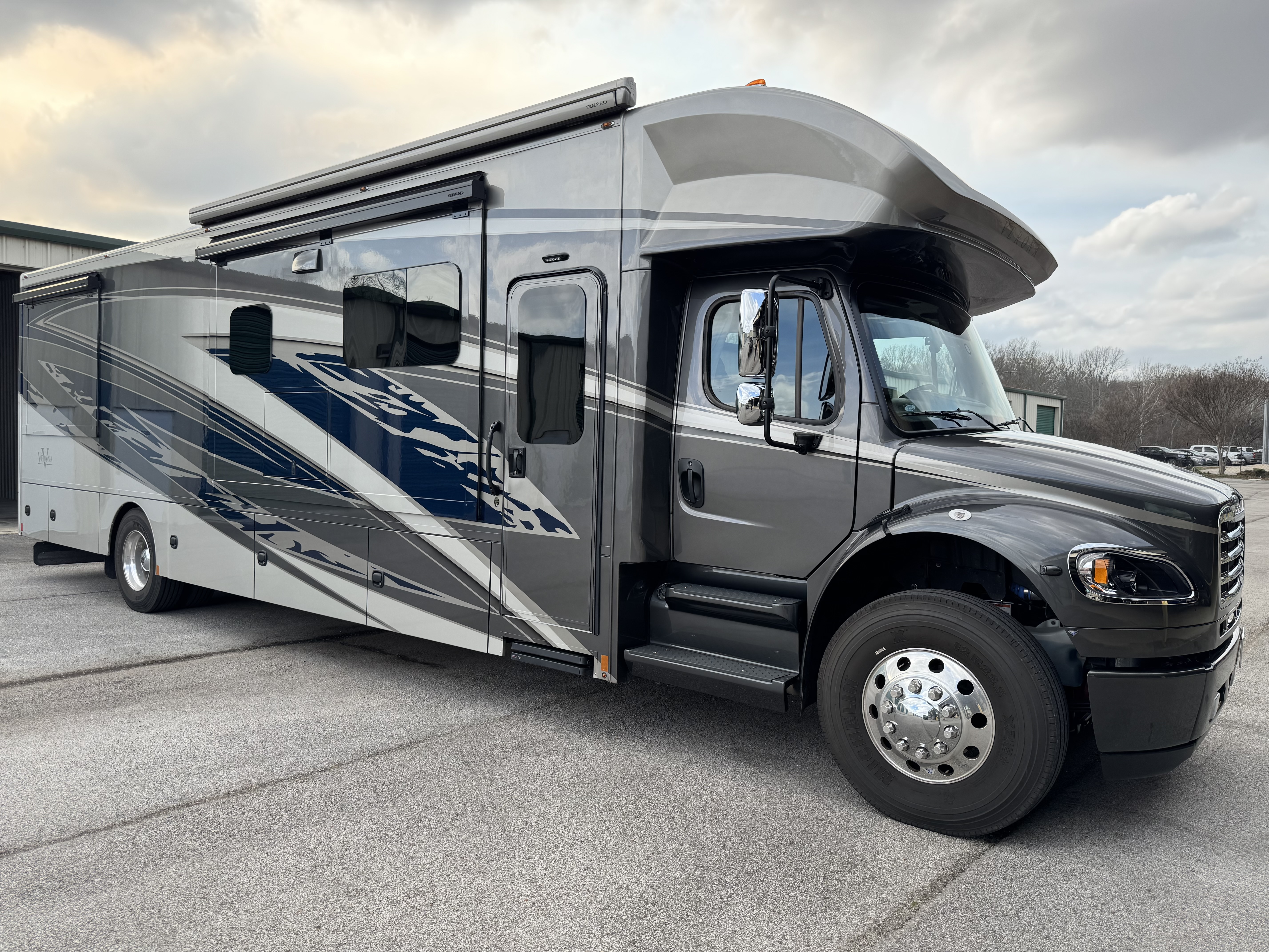 Renegade RVs For Sale in Alabama - RV Trader